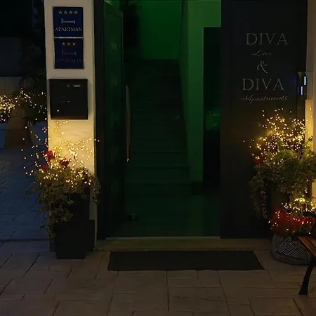 Modern Luxury Diva 3, 4 Stars, Ciovo, Okrug Apartmán *