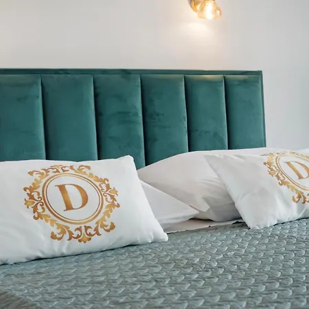 Modern Luxury Diva 3, 4 Stars, Ciovo, Okrug トロギール