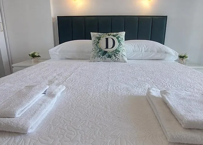 Modern Luxury Diva 3, 4 Stars, Ciovo, Okrug شقة تروغير