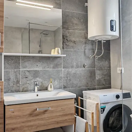 Modern Luxury Diva 3, 4 Stars, Ciovo, Okrug Appartamento Traù